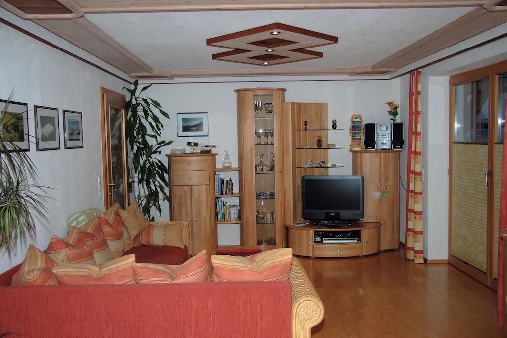 Am Waldrand Daire Mittersill Oda fotoğraf
